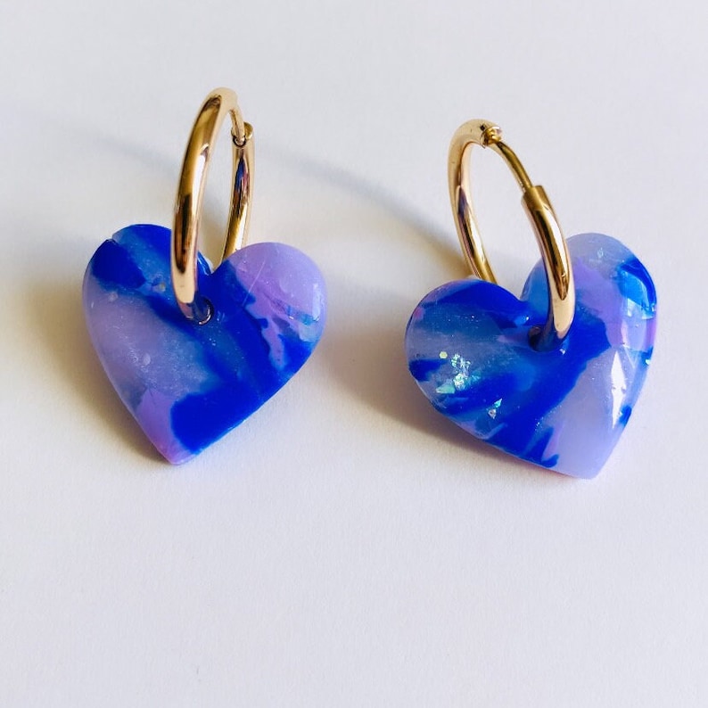 Polymer clay earrings Dangling earrings Heart earrings interchangeable earrings marbré lila bleu