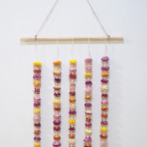 2ft Real dried strawflowers wall hanging, Dried flower garland, Floral wall decor, Floral wall hanging, Rustic wedding decor