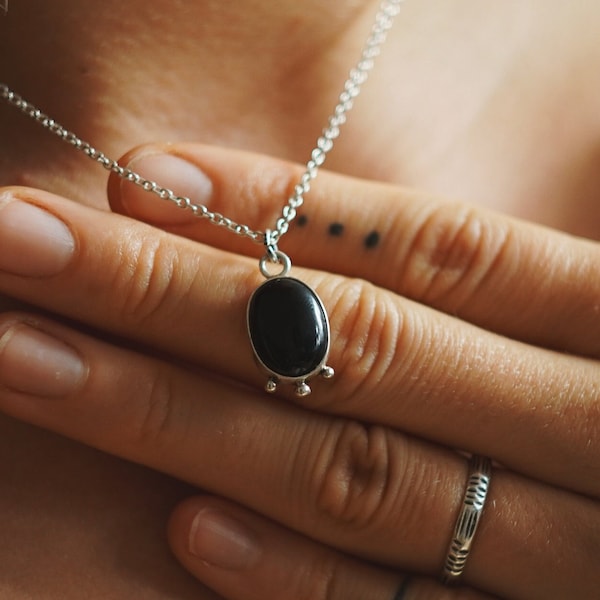 Black obsidian dainty sterling silver 925 pendant, Obsidian small cabochon silver chain necklace, Delicate details gem handmade necklace
