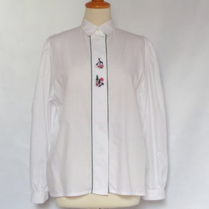 Octoberfest Austrian folk blouse puff sleeve Bavarian embroidered  Button up shirt Trachten German Puffy sleeve Large size