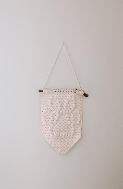 Puppy Paw Wall Hanging Crochet Pattern, Crochet Wall Hanging Pattern ...