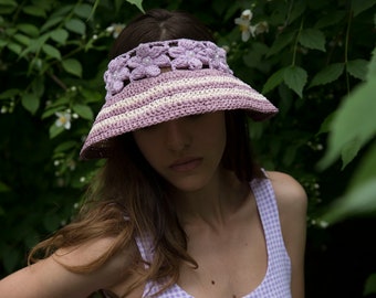 Designer handmade rafia sun visor in lilac and light pink