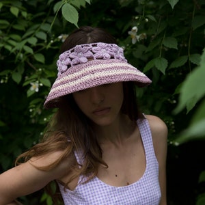 Designer handmade rafia sun visor in lilac and light pink