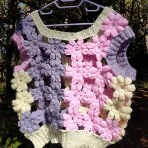 Crochet knit Vneck flower vest, crochet sweater image 9