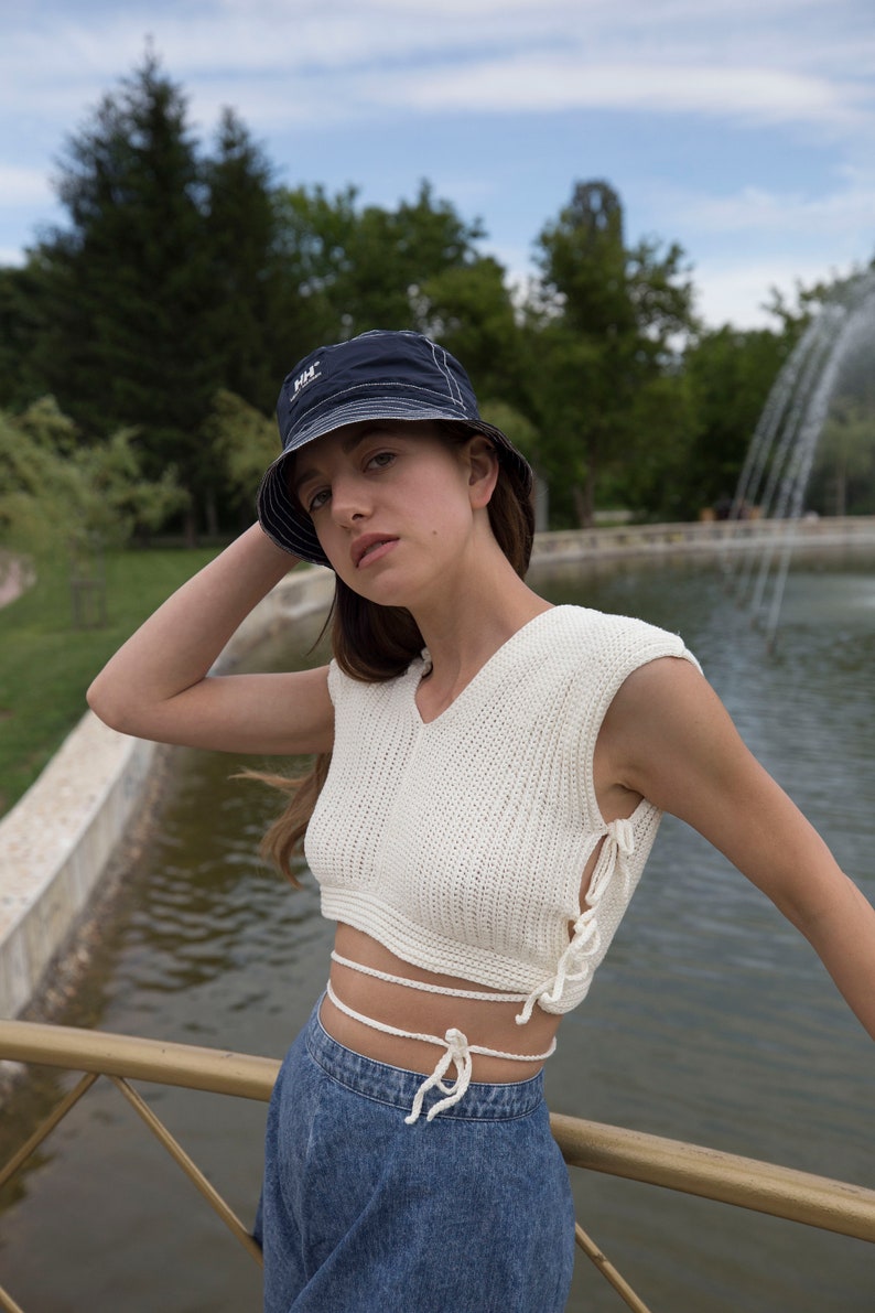 Designer crochet tank top, cotton top in white, beaded top image 3