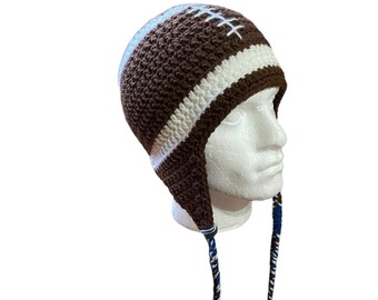 Bonnet crocheté main dans un casque de football américain, cache-oreilles pour fan de sport, tenue pour le jour du match, accessoire fantaisie