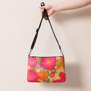 Crossbody Bag in Premium Faux Leather, Shoulder Purse Convertible to Clutch, Zip Top & Inside Pockets, Bright Spring Summer Floral Pattern