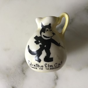 Una deliciosa jarra de recuerdo Felix the Cat Wilton y Pathe.