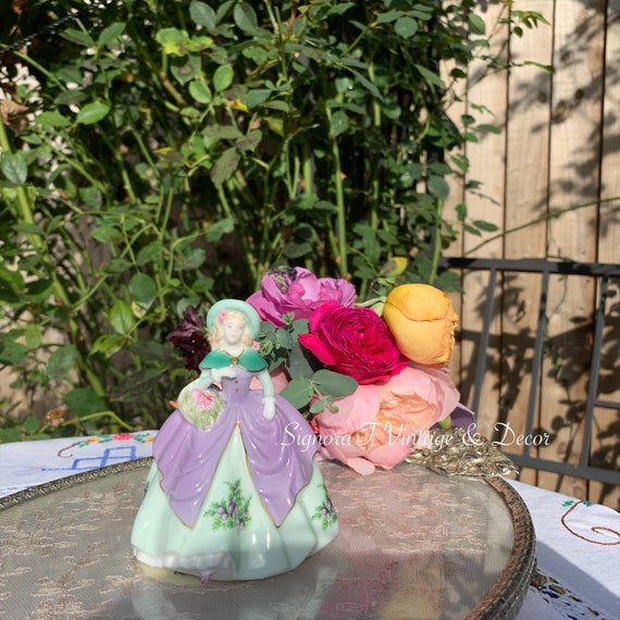 RARE Coalport Collection of Fairest Flower Lady Figurines (18