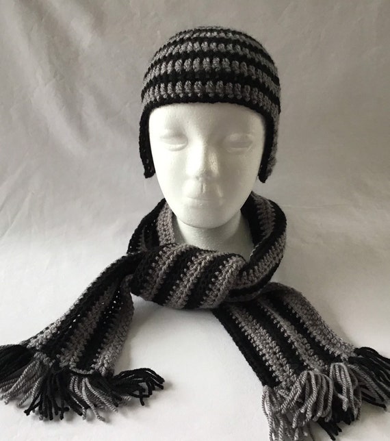 Striped Knit Hat and Scarf Set – Children display picture 2
