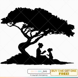 木の下で子供に本を読んでいる母親 SVG、母の日のクリップアート、母と子 PNG、ママと子供 DXF、ママと娘 EPS、読書 SVG