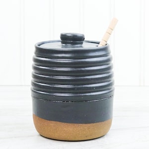 Hand-Thrown Stoneware Honey Jar: Matte Black Glaze, 16 oz