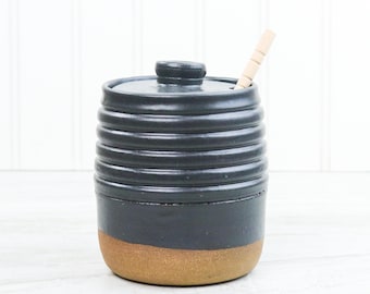 Hand-Thrown Stoneware Honey Jar: Matte Black Glaze, 16 oz