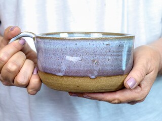 Tazza In Ceramica Fatta A Mano Blu Con Gelo Bianco, 320 Ml - Artigianale USA, Microonde E Lavastoviglie, Unica