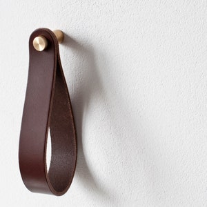 leather strap hanger, leather wall hook, leather loop, leather hanger, hanging strap, wall hanging strap, leather organizer, brass hook image 6