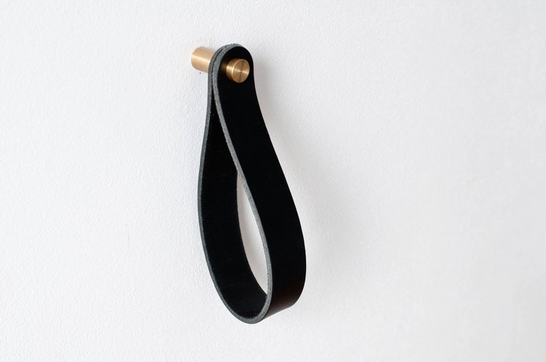 leather strap hanger, leather wall hook, leather loop, leather hanger, hanging strap, wall hanging strap, leather organizer, brass hook image 10