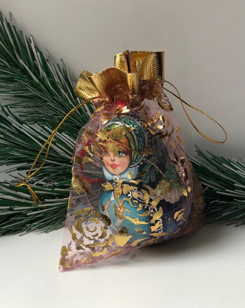 Wooden Christmas decoration ornament Figure Skater Matryoshka gift box