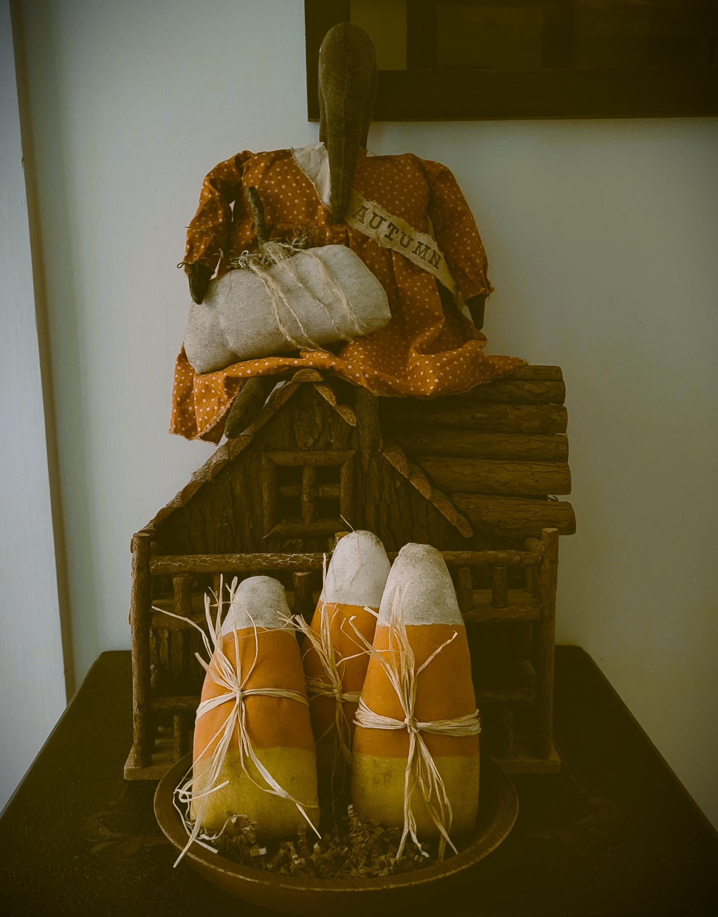 Primitive Autumn Fall Halloween Candy Corn Bowl Fillers Cupboard Tucks ...
