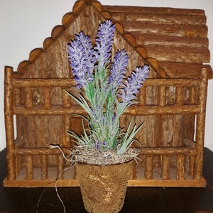 Primitive Lavender Peat Pot Cupboard Tuck