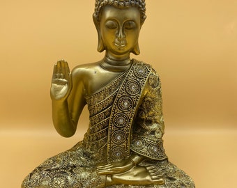 Meditating 6.1 Inch Funnuf Indian Buddha Statue Gold Resin Home Decor Housewarming Gift with Golden Robe Meditating 6.1 Inch Funnuf Indian Buddha Statue Gold Resin Home Decor Housewarming Gift with Golden Robe