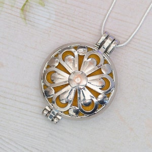 Aromatherapy Diffuser Locket Sterling Silver Medallion Flower and Dots Design