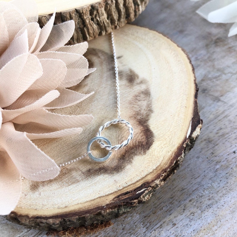Infinity Link Necklace Karma Necklace Double Circle Necklace Interlocking Circles Necklace Mother Daughter Necklace
