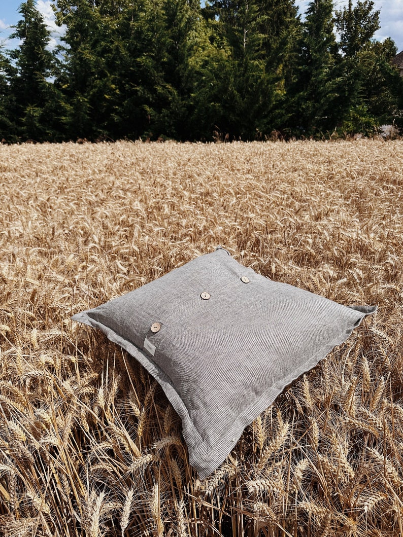 Linen Cushion Cover with Coconut shell buttons Linen Pillowcase image 2