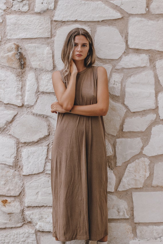 Side Slit Fitted Dress - Brown - Pomelo Fashion