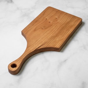 7 Serving Board Cherry Cutting Board with 5 Handle Made in USA zdjęcie 1