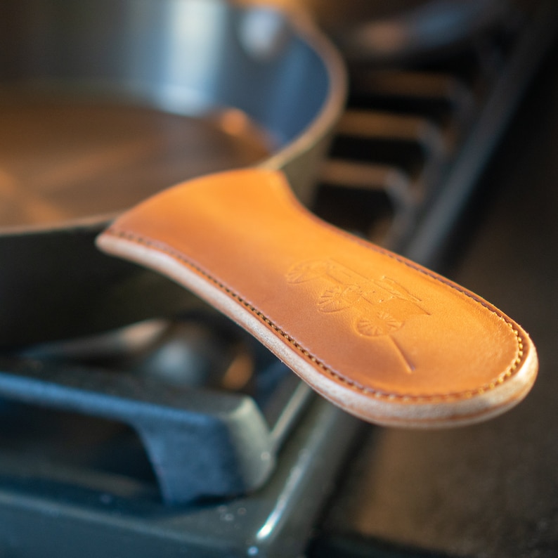 LancasterCastIron Handle Cover