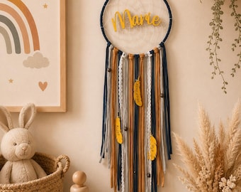 Traumfänger, personalisiertes Baby Geschenk zur Geburt, Taufgeschenk, Hochzeitsgeschenk, Schlafzimmerdeko, Kinderzimmerdeko, Handarbeit