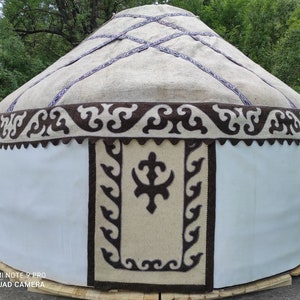 SMALL'12 Kyrgyz yurt, 4 lattice wall components, diameter 4 m, floor space 12,5 m2 image 6