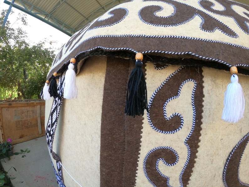 SMALL'12 Kyrgyz Yurt, 4 Lattice Wall Components, Diameter 4 M, Floor