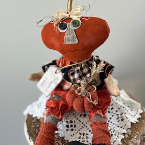 Primitive Raggedy Pumpkin Doll/Halloween Doll/Pumpkin Doll/Doll/Halloween Decor/Halloween/Raggedy Pumpkin/Pumpkin/Pumpkin head doll