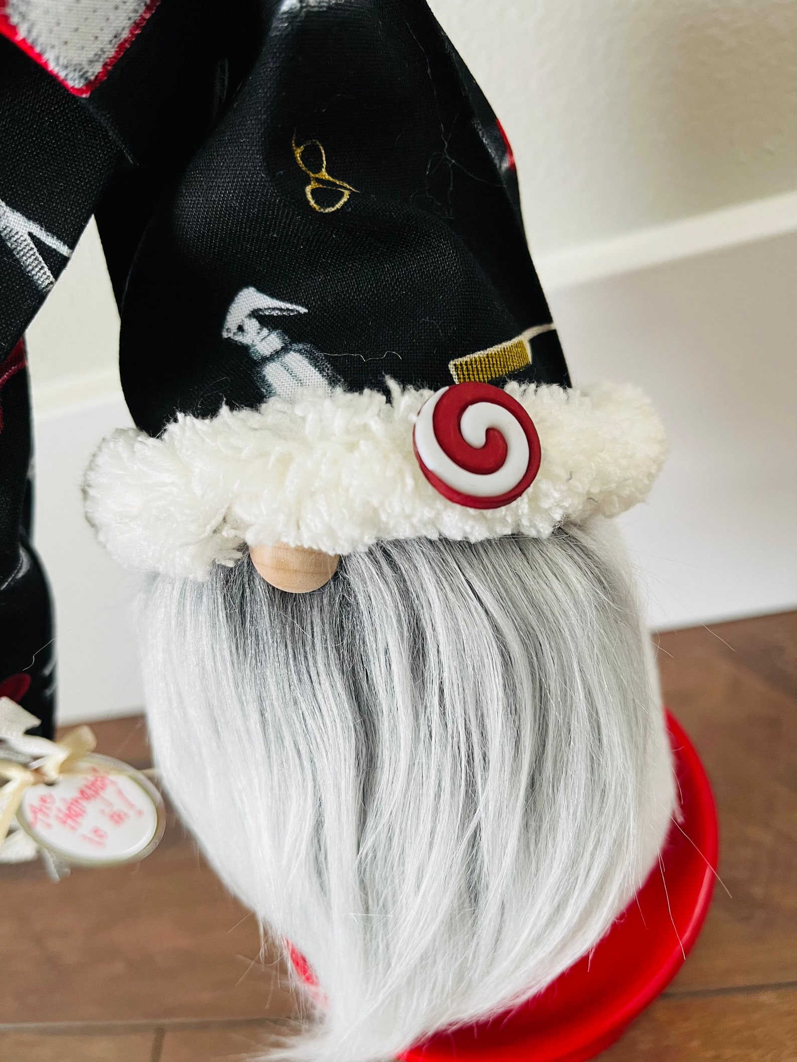 Hairdresser Gnome/hairdresser Gift/hairstylist Gnome/gnome Etsy