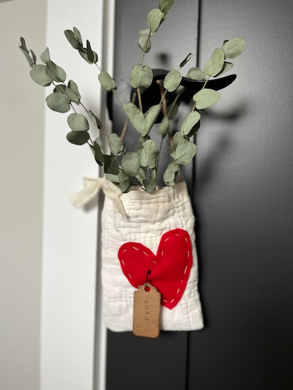 Vintage quilt Valentine door hanger/Valentine Decor/Valentines/Farmhouse Decor/Valentine tuck/Valentine Ornie/Fabric basket