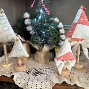 Antique Quilt Christmas Trees: Farmhouse Spindle Decor, Set of 2