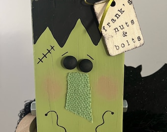 Frankenstein Halloween wooden block/Halloween Decor/Wood Blocks/Halloween Blocks/Blocks/Frankenstein/Tiered Tray Decor