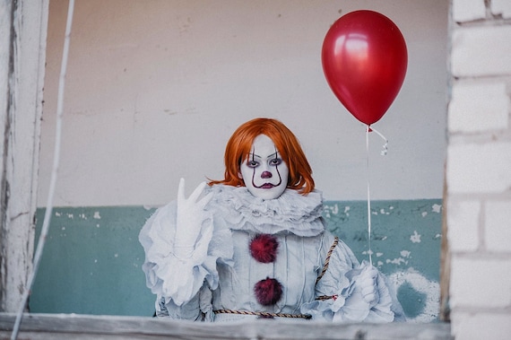Pennywise costume women discount