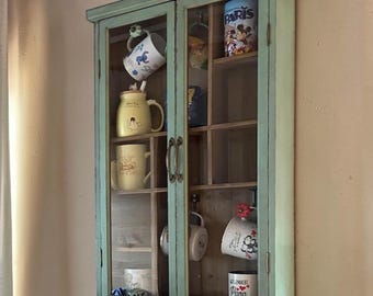 Display cabinet, wall-mounted display cabinet, glass display cabinet, furniture, chest of drawers, cabinet, antique finish