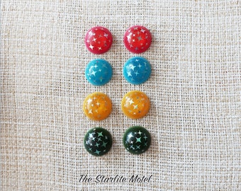 Simple round resin star glitter earrings, vintage inspired, retro earrings, pin up earrings, stud earrings, resin, glitter, various colours
