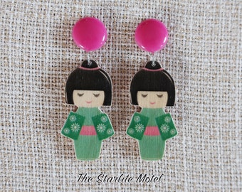 Kokeshi Doll Earrings, wood earrings, wooden earrings, Japanese doll earrings, cute doll earrings, wood, resin