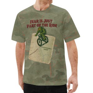 Angst ist nur ein Teil der Fahrt T-Shirt - Swampmonster Spur Mountainbike T-Shirt - All Over Print AOP Shirt - Verschwinden Sumpf Biker Geschenk