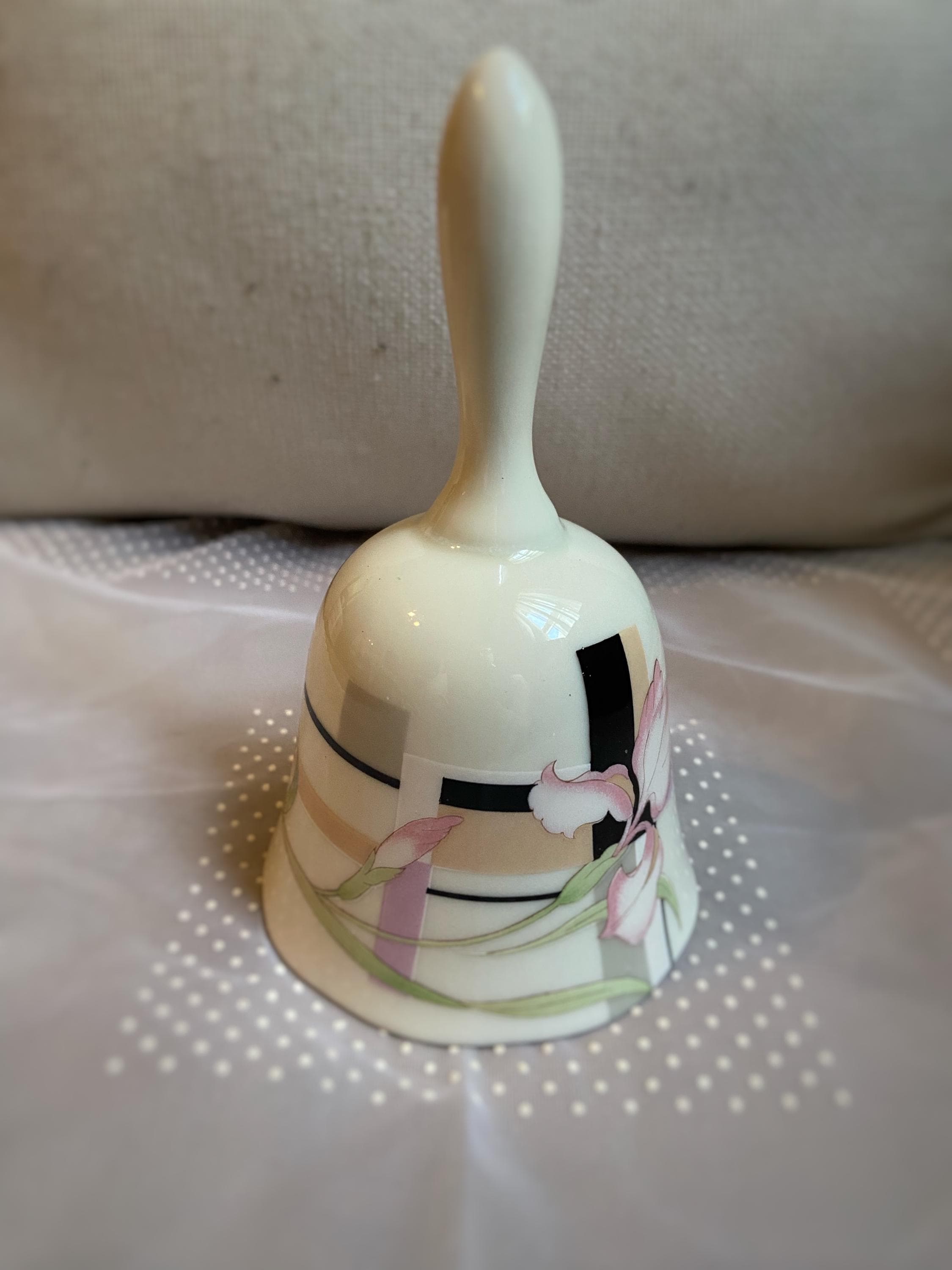 ビンテージ 鳥　オブジェ　レトロ　理科室　書斎　cabinet Occupied Japan Bird - Etsy