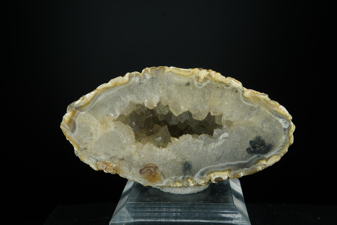 Quartz Geode / Mexico / Mineral Crystal Specimen - Etsy