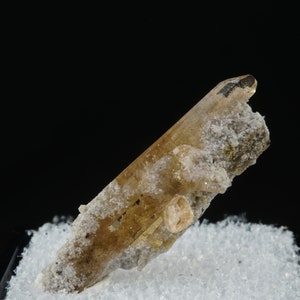 Utah Sherry Topaz / 12.30ct Thumbnail Mineral Specimen / From Thomas Range, Utah