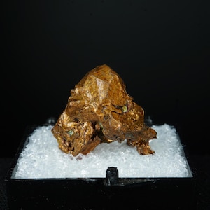 Beëindigd koperkristal / Cliff Mine, Michigan / miniatuur Parmantig doosje mineraalkristal koperertsexemplaar