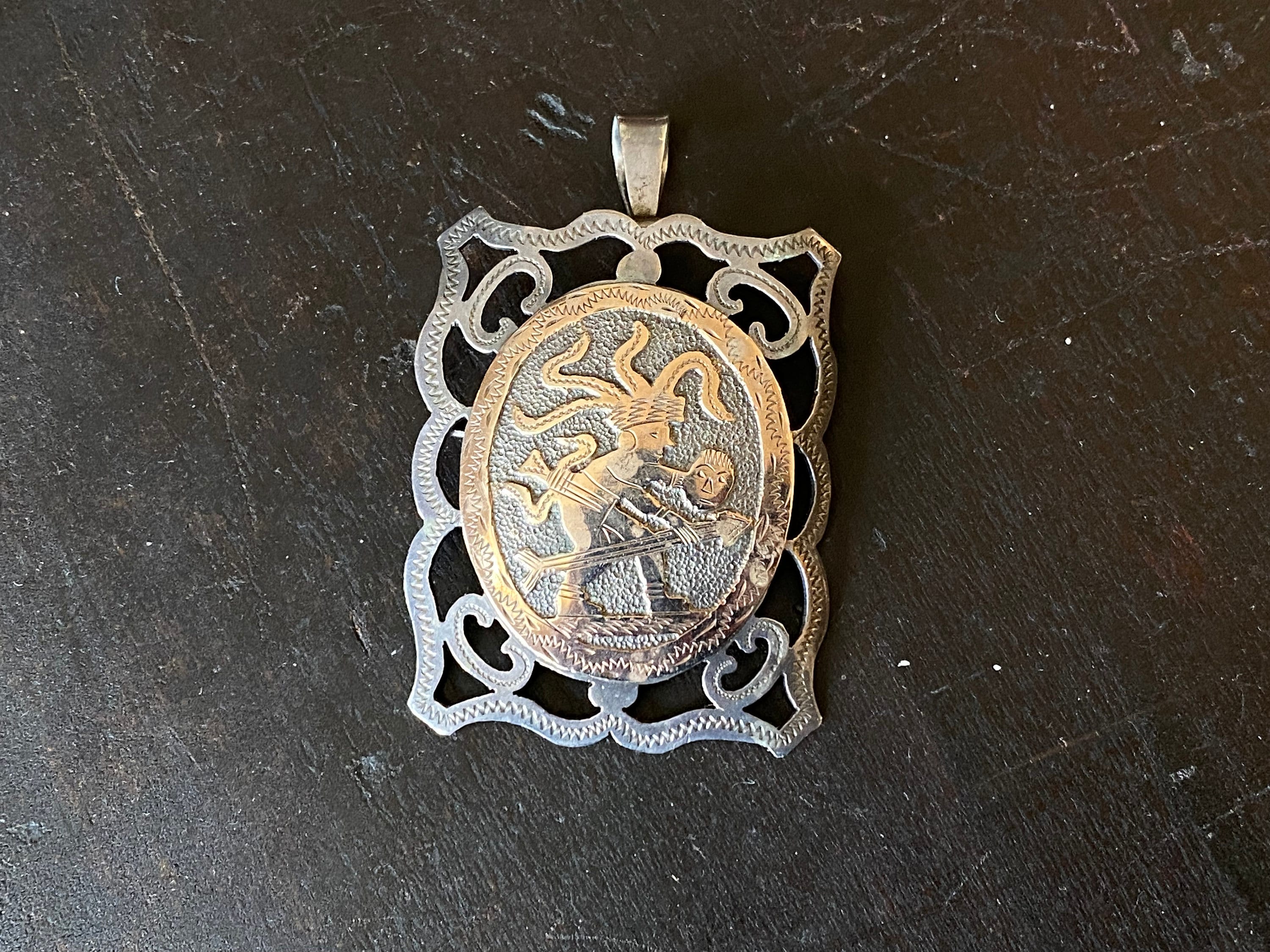 900 Silver 9K Gold Pin Brooch Pendant Guatemala Warrior Tribal