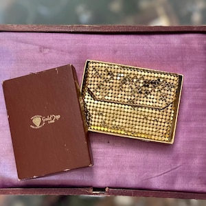 Vintage Midcentury Deadstock Gold Tone Mesh Coin Purse Small Wallet Pouch in Original Box Gold Top Line