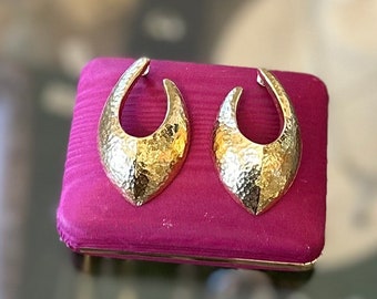 Vintage 1980s Signed GIVENCHY Gold Tone Hammered Abstract Modernist Drop Pierced Earrings